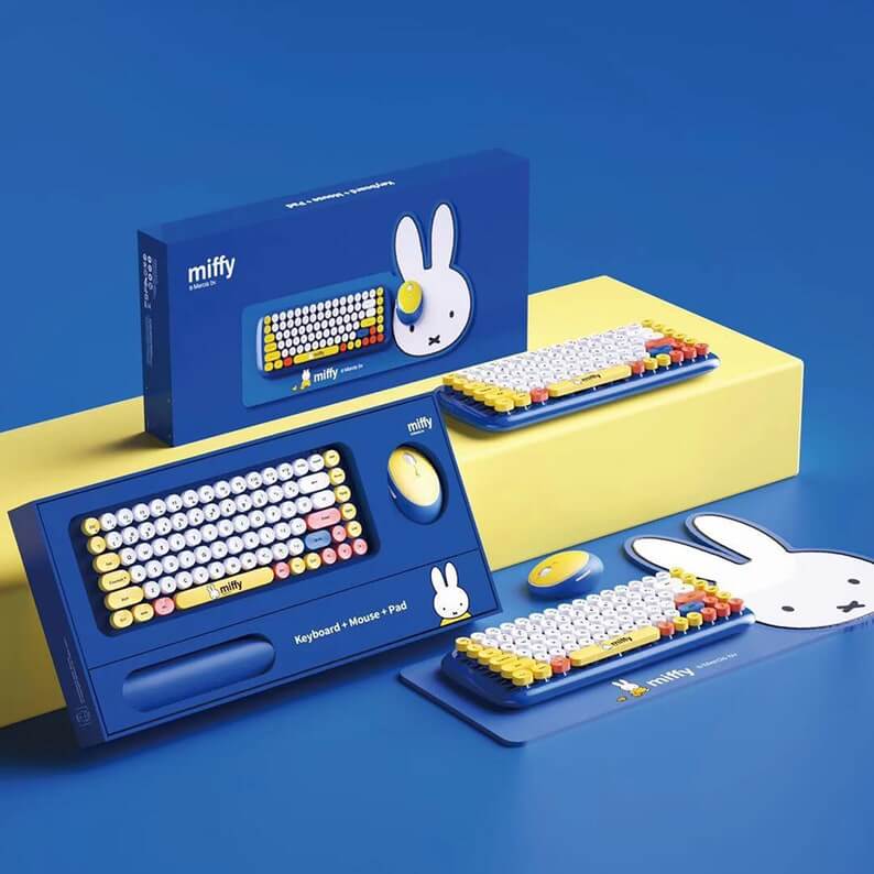 Ensemble de clavier, souris, clé USB et tapis Miffy